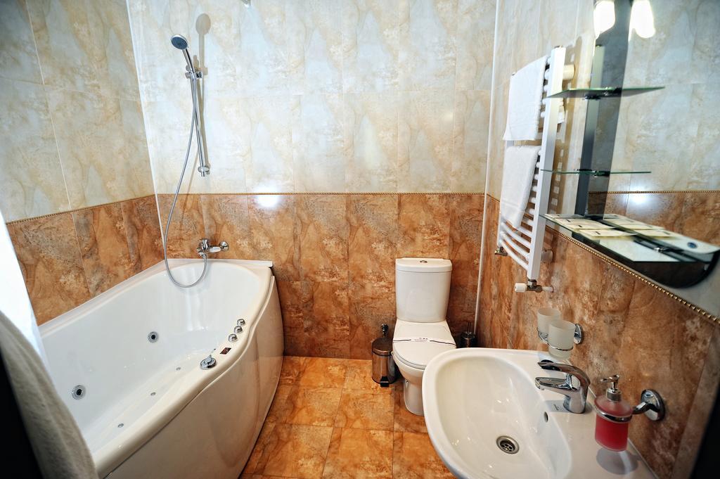 Hotel Срібний Водограй Polyana  Pokój zdjęcie